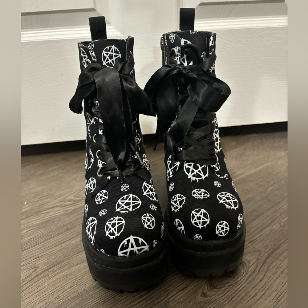 Dolls Kill / The Grave Girls Pentacle Combat Boots - Picture 3 of 5
